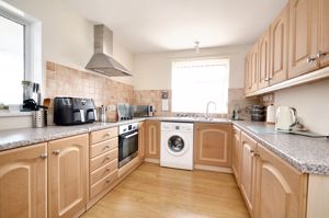 Kitchen- click for photo gallery